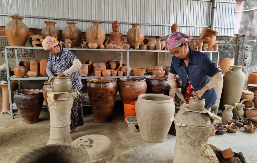 Làng gốm bàu trúc